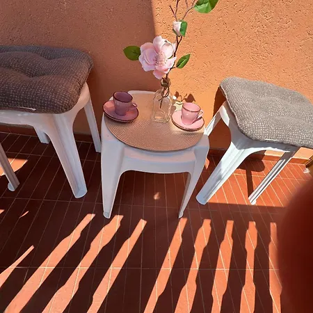 Gasthuis Amfora With A Sea View 3*